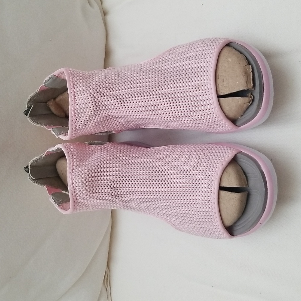 JBU sport mesh sandals - pink floral